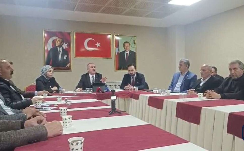 Başkan Kaya “Hakkari’ye Yerinde Sahip Çıkıyoruz”