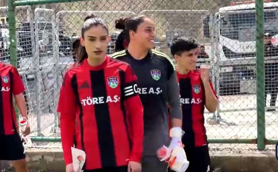 Gever’in kızları tarih yazdı: Yüksekova, Galatasaray’ı 2-1 mağlup etti