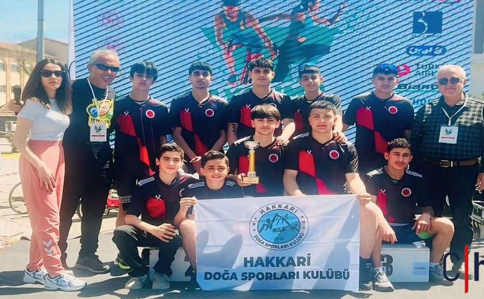 Hakkarili sporculardan Türkiye derecesi