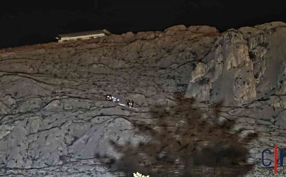 36 Yıl Cezası Bulunan Firari Kayalıklardan Atlarken Yaralandı