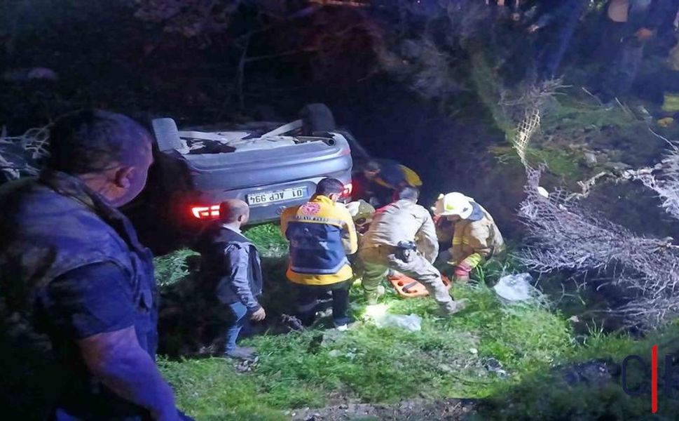 Otomobil Şarampole Yuvarlandı: Aynı Aileden 4 Yaralı