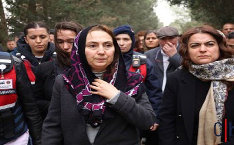 Figen Yüksekdağ ağabeyinin cenazesine katıldı