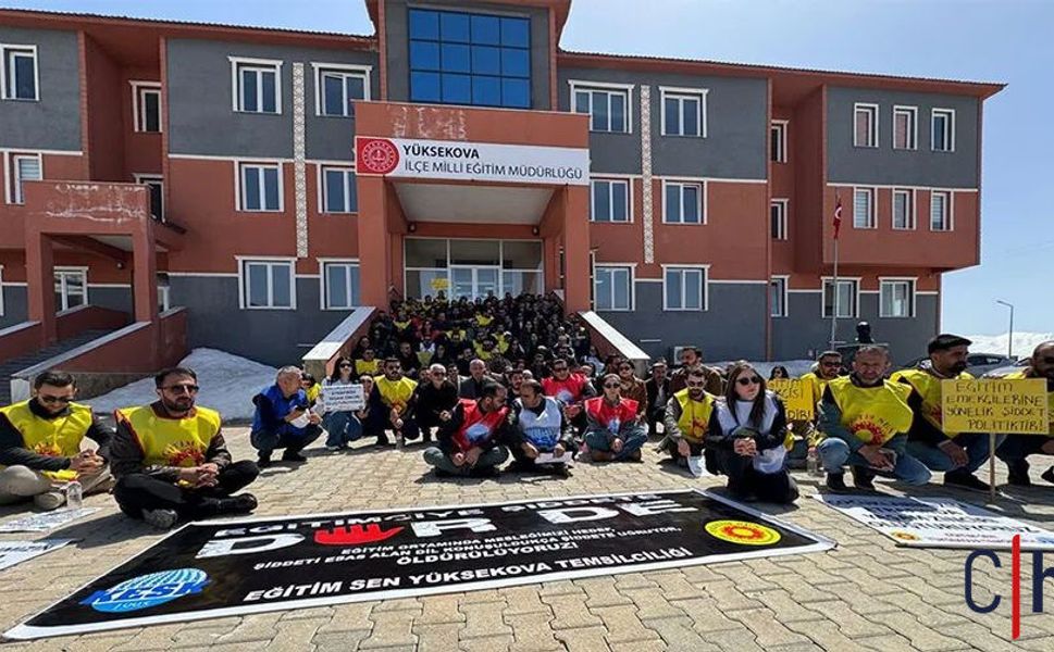 Yüksekova’da Eğitimde Şiddete Karşı Yürüyüş ve İnsan Zinciri