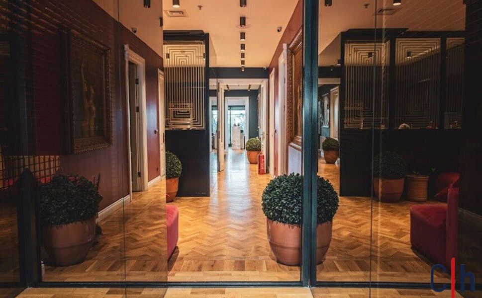 Hakkarili Diş Hekimi Yangında Her Şeyini Kaybetti: Dayanışma Çağrısı