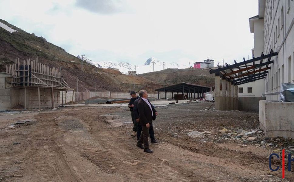 Vali Taşyapan’dan Özel Harekât yerleşkesine inceleme