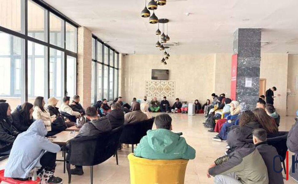 Başkan Kaya, Mergabütan’da gençlerle buluştu