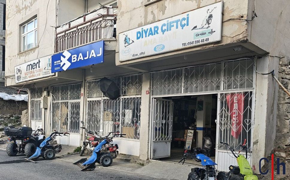 Hakkari’de Çiftçilere Büyük Fırsat: Biçme Makinalarında “Yok Böyle Fiyat” Kampanyası