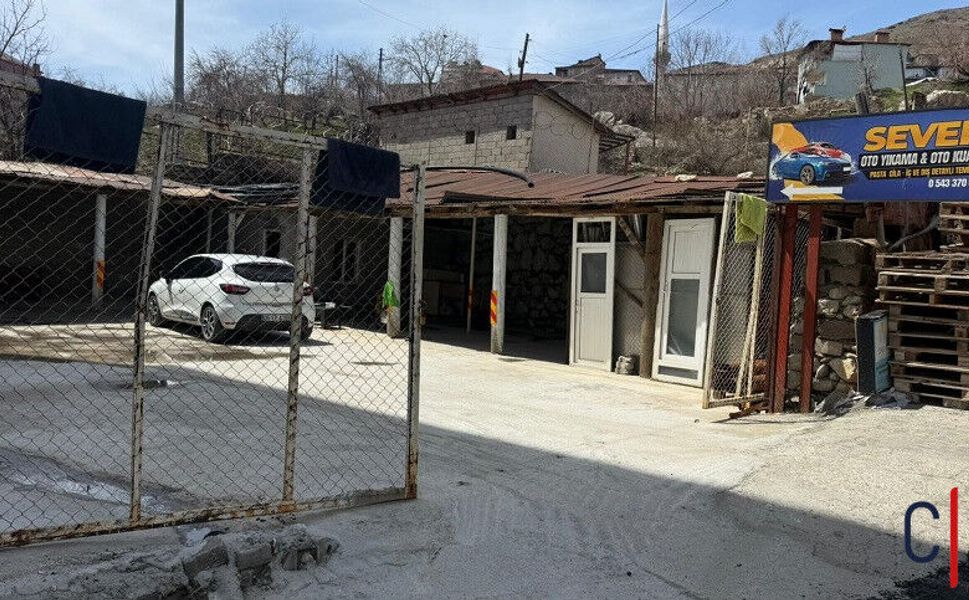 Hakkari’de “Seven Oto Yıkama” Hizmete Girdi: Araç Bakımında Yeni Nokta