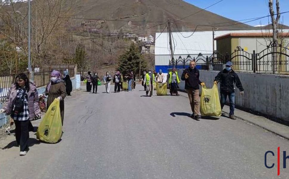 Hakkari’de 15 Mahallede Temizlik Seferberliği