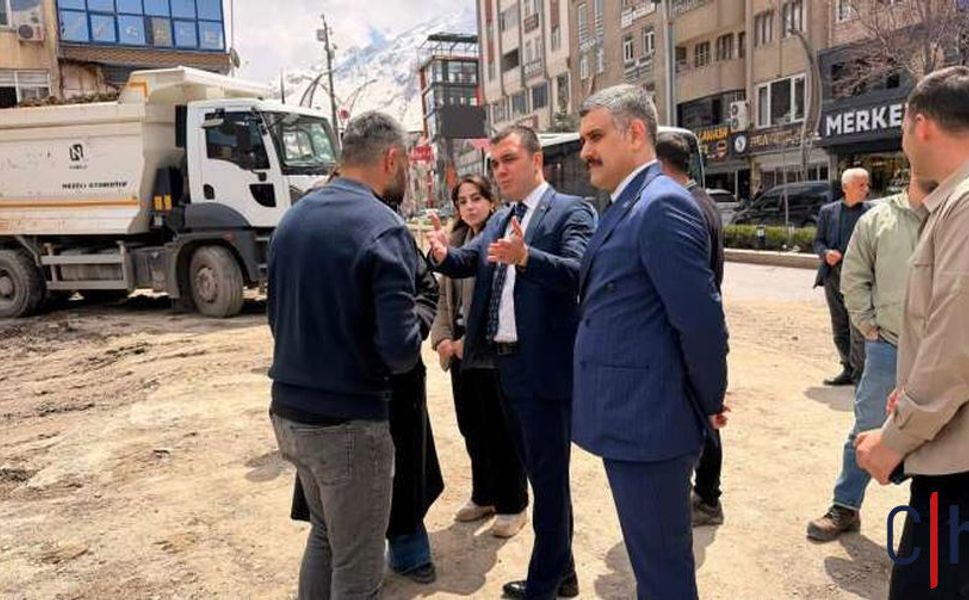 Kent Meydanı Projesi’nde çalışmalar sürüyor