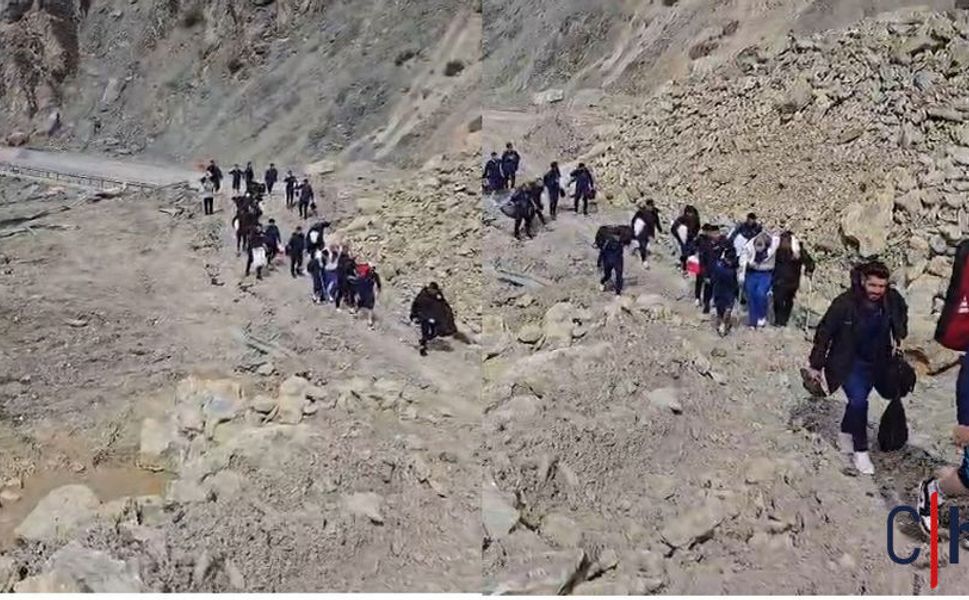 Hakkâri Zap Spor Kafilesi Heyelanı Yürüyerek Deplasmana Gitti