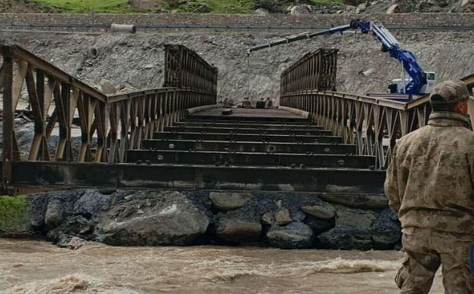 Akçalı’da Panel Köprü Çalışmaları Son Aşamaya Geldi