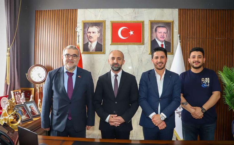 Çukurca Belediye Başkanı Nazmi Demir’e Nezaket Ziyareti