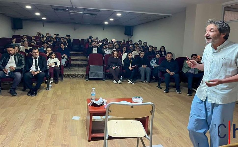 Yüksekova’da Sanat Rüzgarı: Notlar ve Sahne Bir Araya Geldi