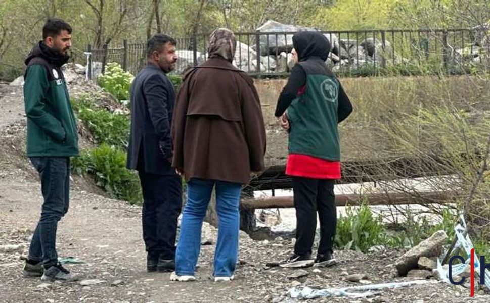 Hakkâri’de Dere Taştı, Yolda Çökme Meydana Geldi