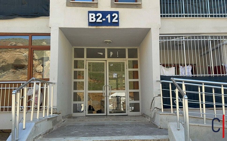 Hakkari’de AFAD Konutlarında Çatlak ve Çökme Endişesi