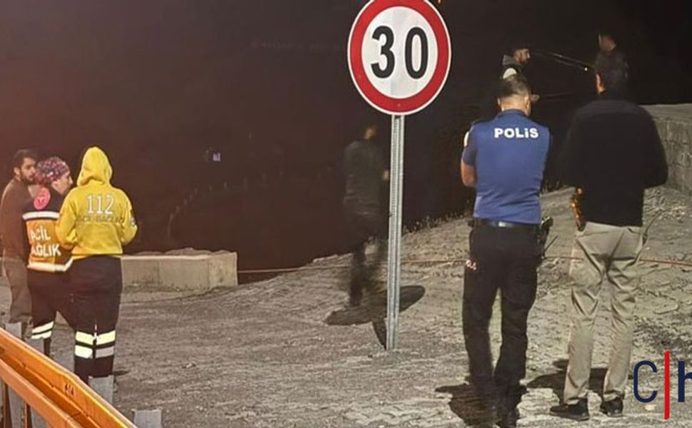 Hakkari Seyir Tepesi’nde İntihar Girişimi: 17 Yaşındaki Kız İkna Edildi