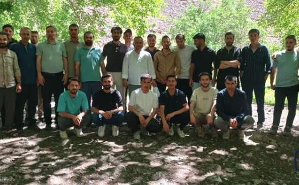 Hakkâri’de Umre Bilgi Yarışmasına Katılan Gençlere Moral Pikniği