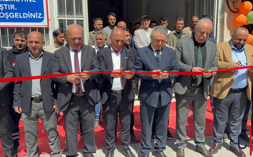 Hakkari’de Gündoğdu Mobilya Kapılarını Açtı