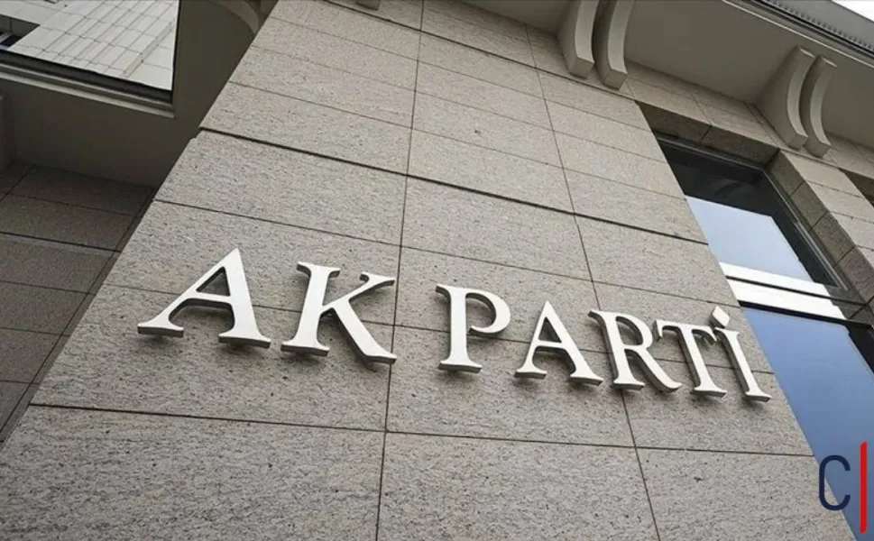 AKP'de 4 il başkanı görevden alındı!
