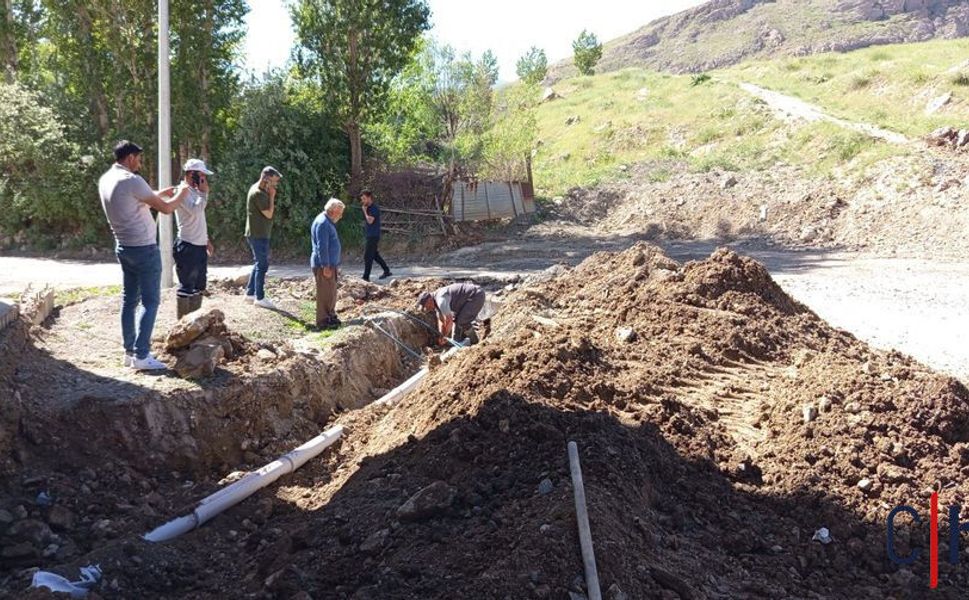 Hakkari Belediyesi Altyapı Ekipleri Bir Günde 6 Arızayı Çözdü