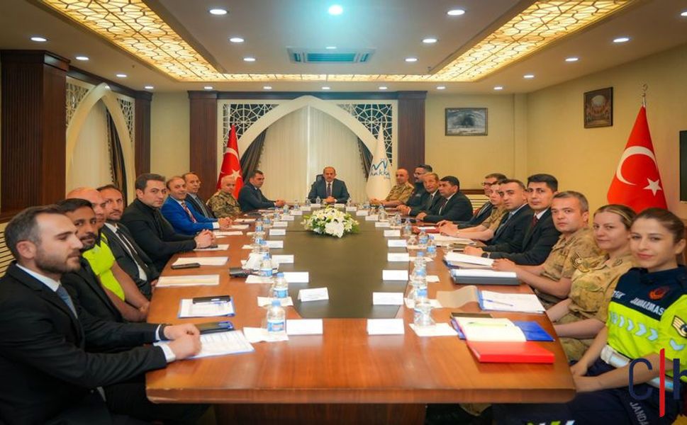 Hakkari’de Huzurun Raporu Açıklandı: Suç Oranları Düştü, Operasyonlar Katlandı!