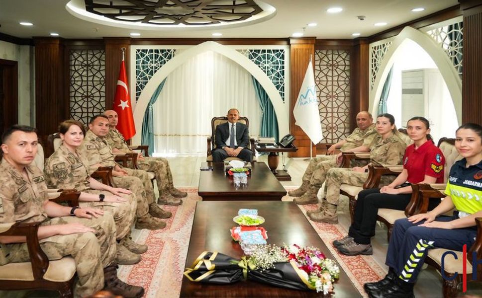 Jandarma Teşkilatı 187 Yaşında: Hakkari'de Anlamlı Vali Ziyareti