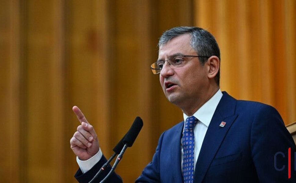 Özgür Özel’den İl Başkanlıklarına Sahip Çıkma Çağrısı
