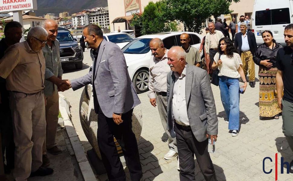 DEM Parti heyetinden Hakkâri Devlet Hastanesi’ne ziyaret