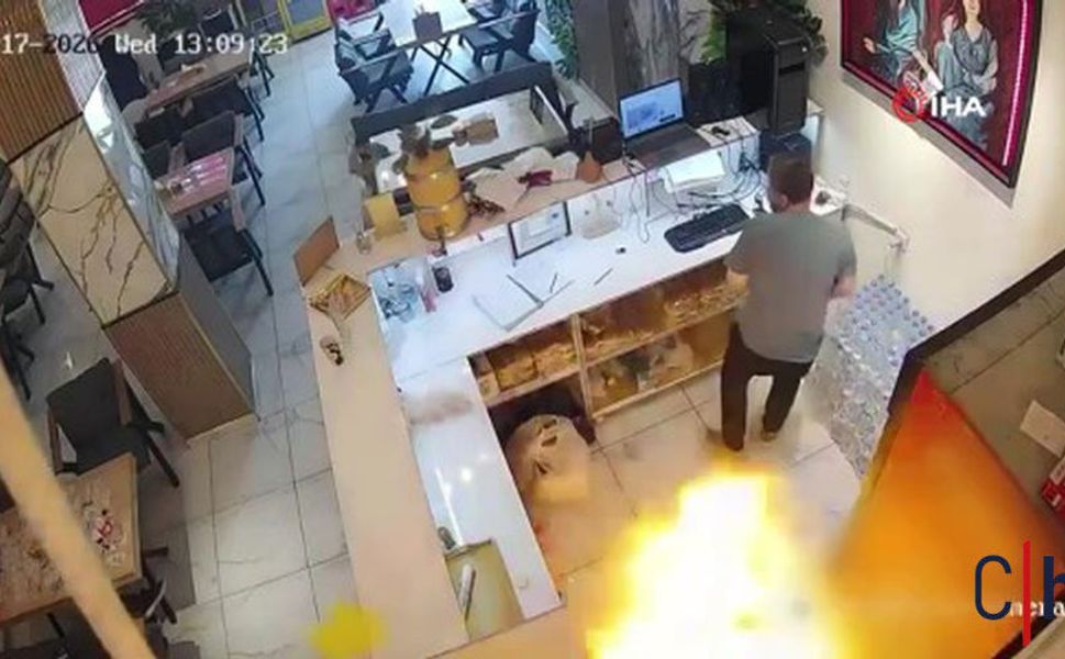Hakkari'de Kafedeki Patlama Paniğe Neden Oldu