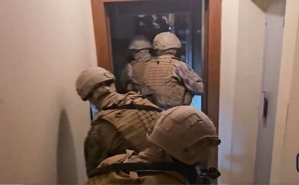 Yapay zekâ ile ehliyet sınavında usulsüzlük: 15 şüpheli tutuklandı