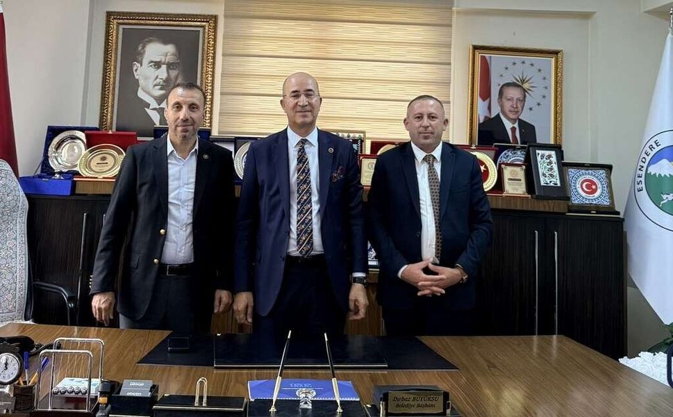 Esendere Belediyesi'nde Hizmet ve Yatırım Gündemi Masaya Yatırıldı