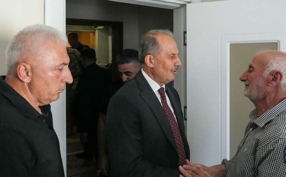 Vali Taşyapan'dan Dağcı Yüksel Işık'ın Ailesine Taziye Ziyareti