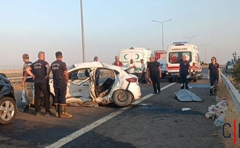 Trafik Kazasında Can Kaybı 3'e Yükseldi