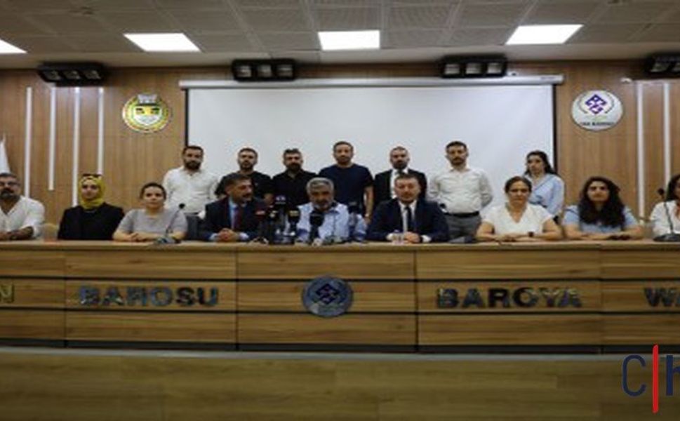 Van Barosu ve Kabaiş Ailesi Ortak Açıklama Yaptı: "Adalet Mücadelesi Sürecek"