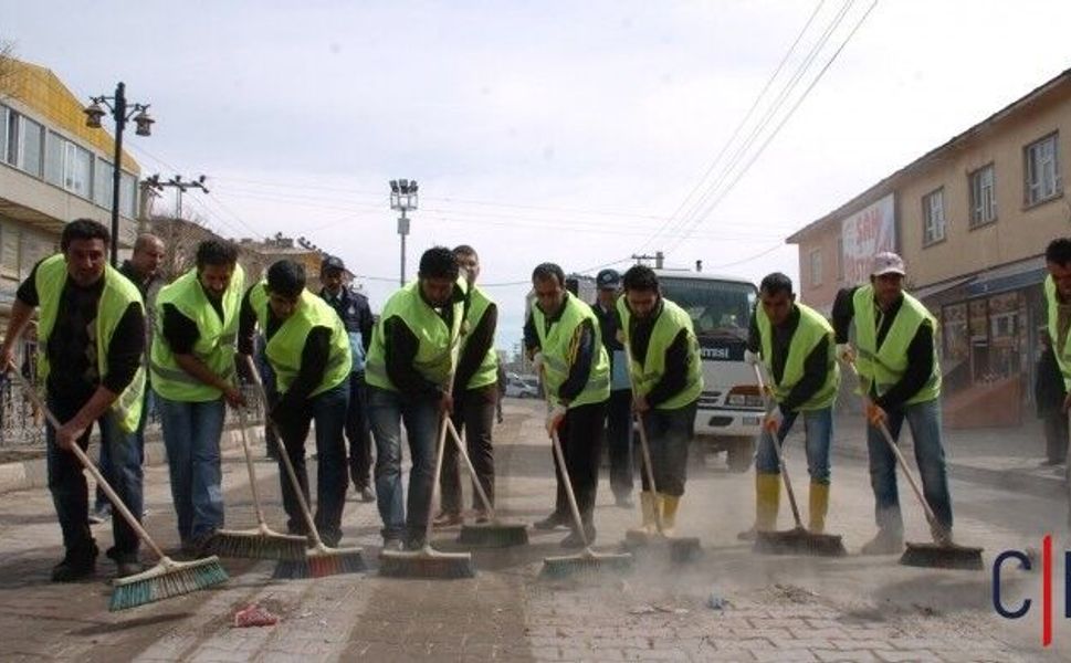 DEM Parti Belediyelerinden Temizlik Seferberliği