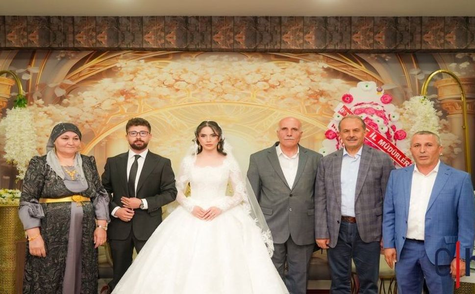 Vali İbrahim Taşyapan Çiftçi ve Bedir Ailelerinin Düğününe Katıldı