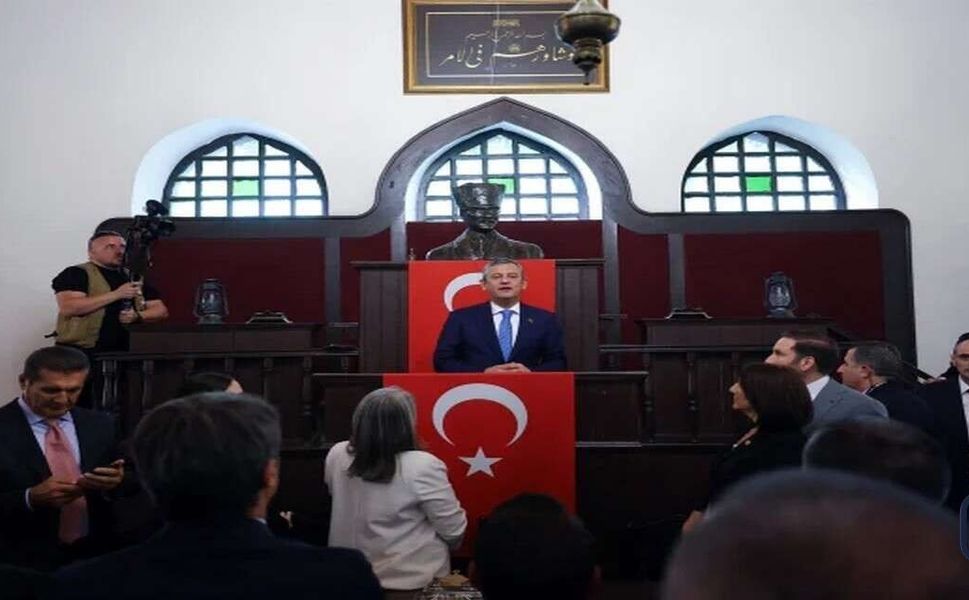 Özgür Özel CHP’den Ayrıldı, 91 Milletvekiliyle Yeni Parti’yi Kurdu