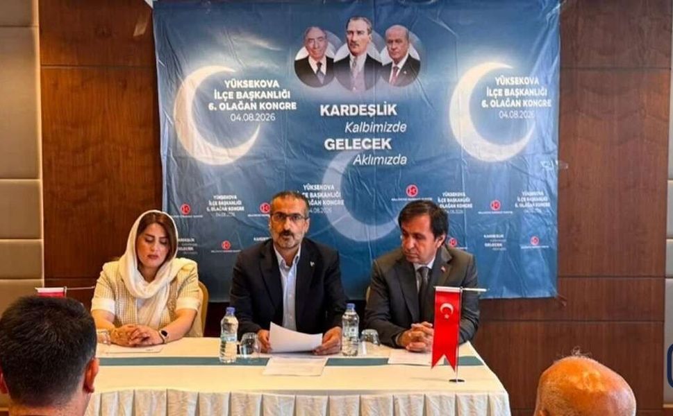 MHP Yüksekova'da Kongreye Gitti: Yıldırım Öztepe Yeniden Seçildi