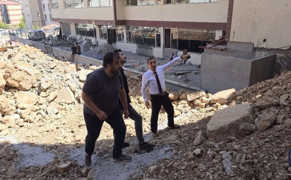 Hakkâri’de 9 Hekimlik Aile Sağlığı Merkezi Projesinde Çalışmalar Sürüyor