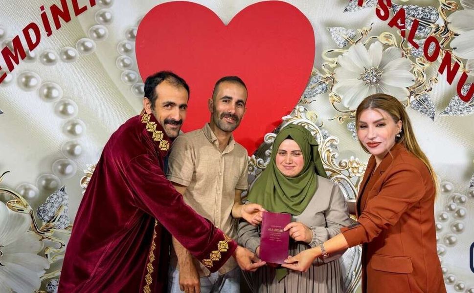 Hakkâri’de evlenecek gençlere destek sürüyor