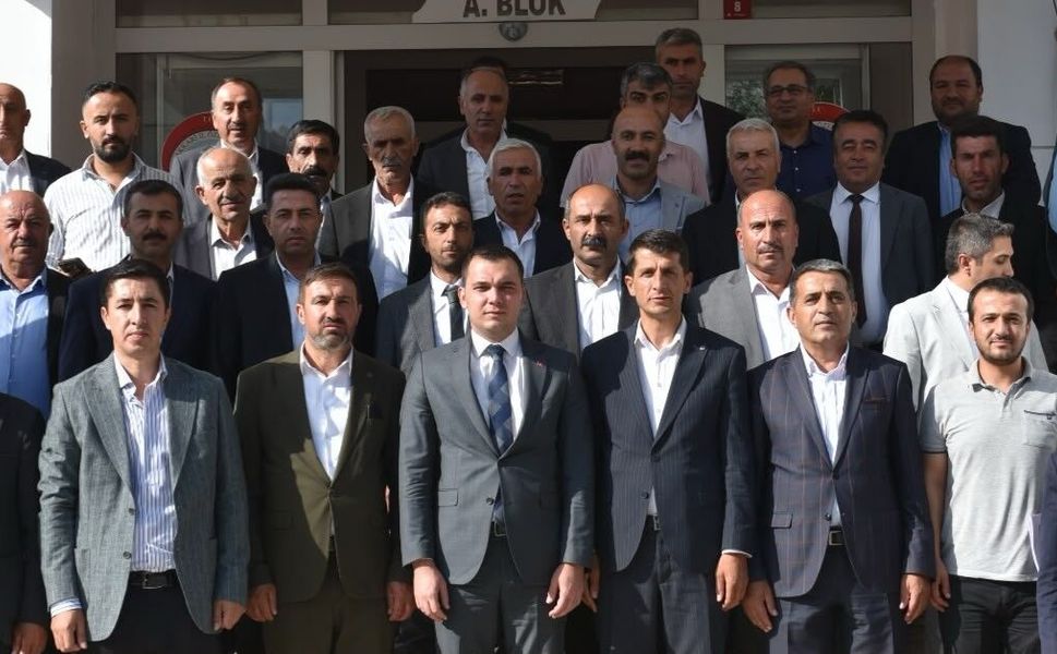 Yüksekova’daki Köy Muhtarlarıyla Toplantı Gerçekleştirildi