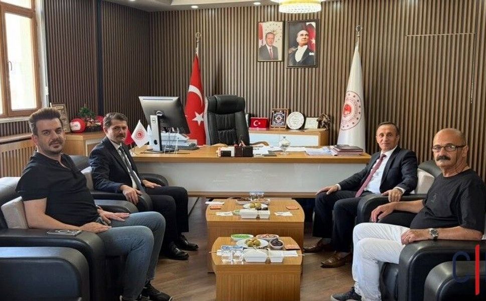 Çukurca Kaymakamı Cebeci’den İl Müdürü Adıgüzel’e Ziyaret