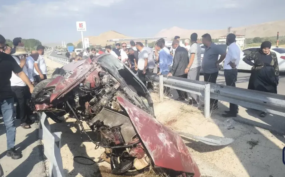 Van-Hakkâri Karayolunda Acı Kaza: Çukurcalı Yunus Deniz Hayatını Kaybetti