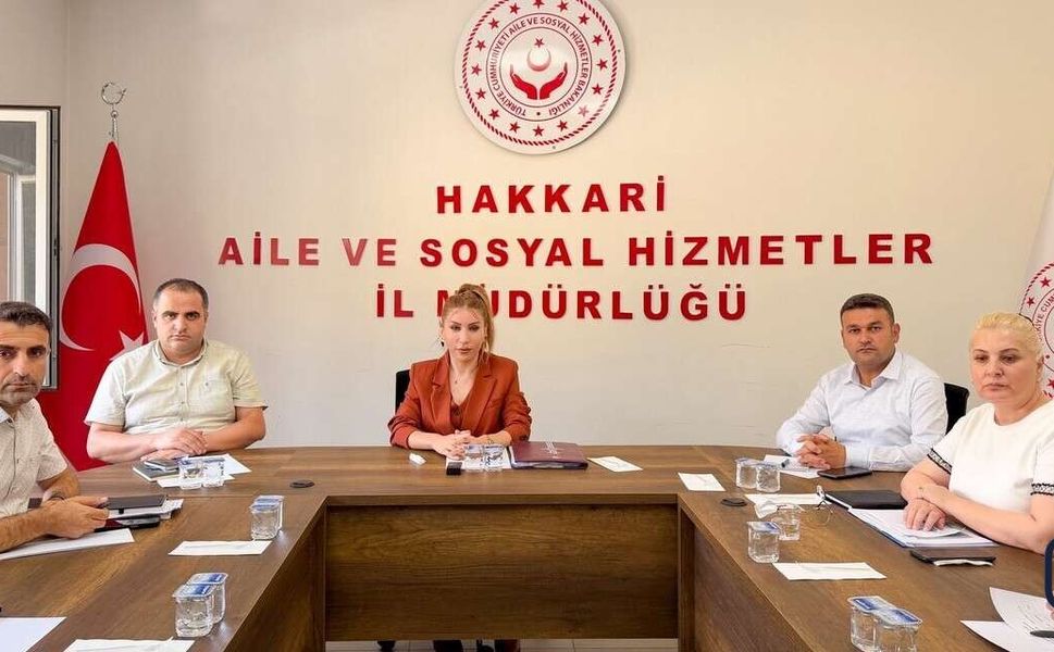 Hakkâri’de Sosyal Hizmetler Masaya Yatırıldı