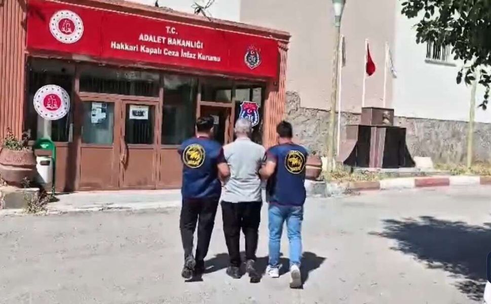 20 yıl 7 ay hapis cezasıyla aranan hükümlü Yüksekova’da yakalandı