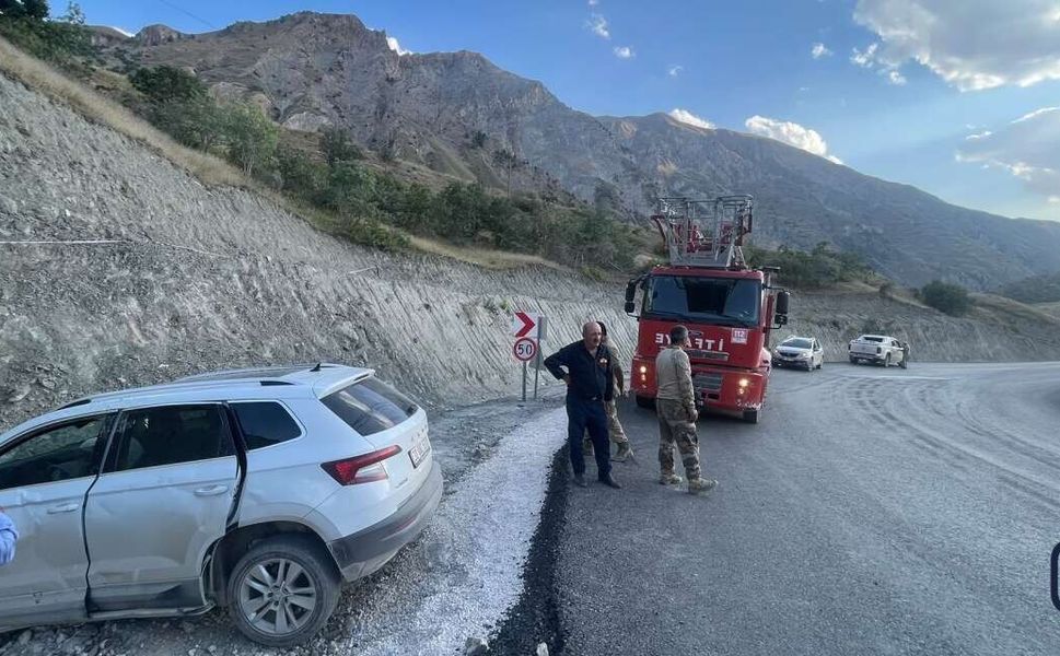 Kaan köprüsü yakınlarında kaza; 4 yaralı