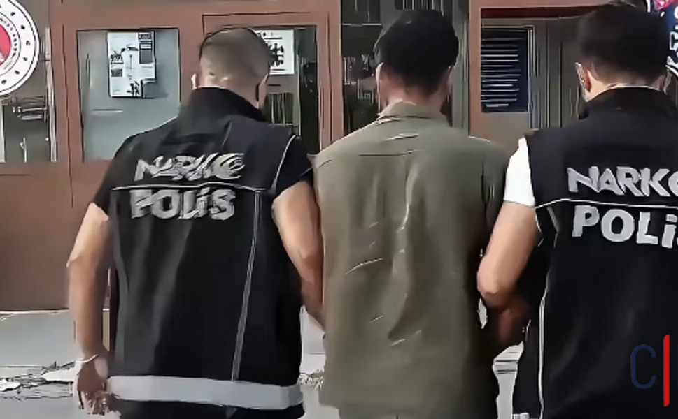 Hakkâri’de Uyuşturucu Sevkiyatına Operasyon: 3 Şüpheli Tutuklandı