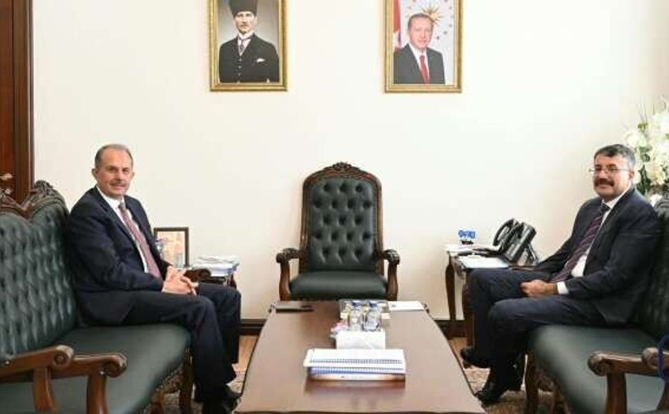 Vali Taşyapan’dan İçişleri Bakan Yardımcısı Ali Çelik’e ziyaret