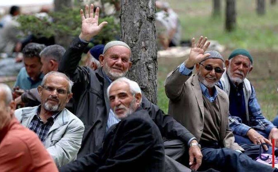 Emeklilere ücretsiz sağlık hizmetinde yeni dönem